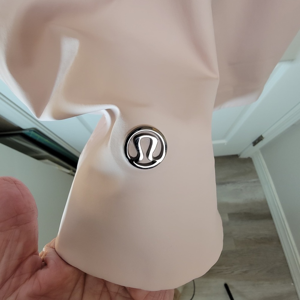 Lululemon Into The Drizzle Jacket•Waterproof Glyde•RARE FAWN PINK•LIKE NEW•6 - Picture 9 of 16